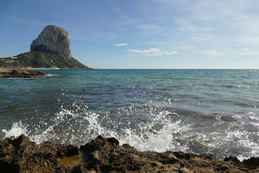 Calpe Beach: Uncovering 2023's Top Spots 6 rock-calpe-beach