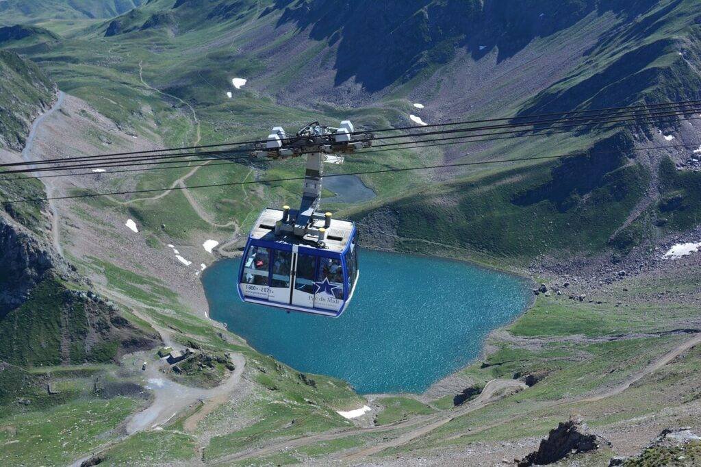 Monte Seceda Peaks: A Trailblazer's Guide to Alpine Dreams 9 cable-car