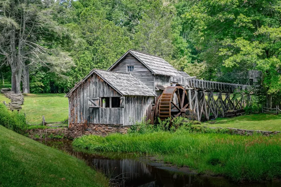 Ultimate Guide: Best Blue Ridge Parkway Camping Experiences 3 camping-along-the-blue-ridge-parkway