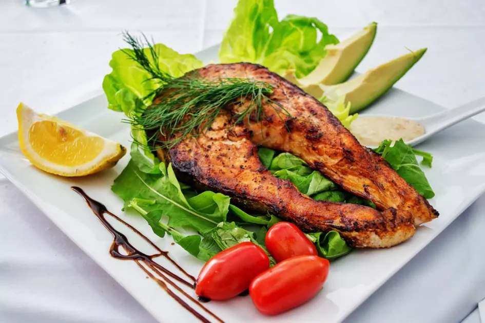 Top 10 Things to Do on Anna Maria Island - Ultimate Guide! 5 salmon-seafood